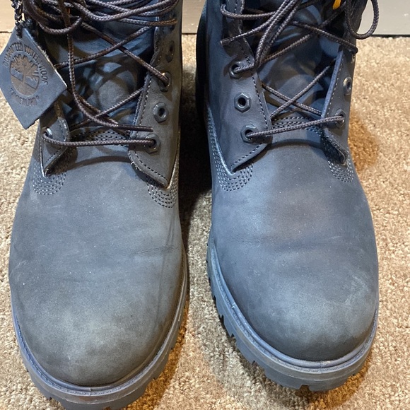 Timberland Boots - Picture 3 of 7